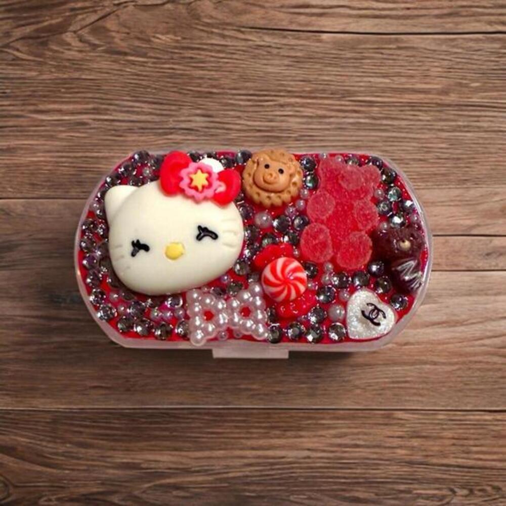 Handmade Decoden Mini Pill Box Hello Kitty Kawaii Junk Case, Red Grey